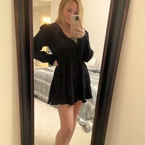 Francesca’s Black Long Sleeve Dress. Brand = Blue Rain